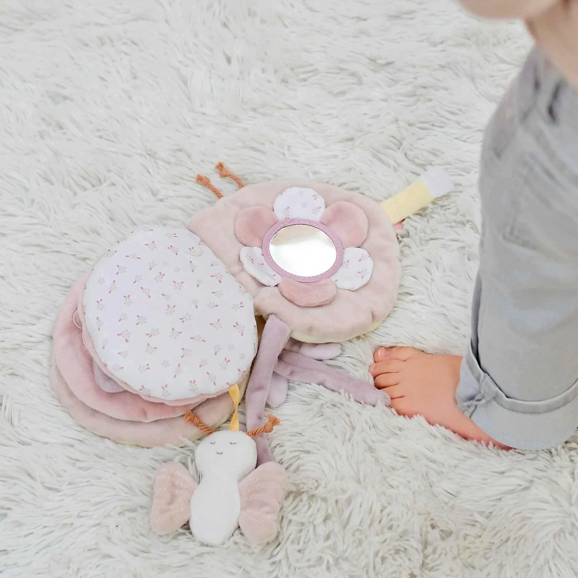 Livres*Nattou Alice & Pomme Livre d'Éveil de