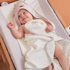 Housse De Matelas À Langer*Noukies Babou & Matelas à langer avec housse élastique en éponge de Kendi