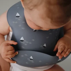 Bavoirs*mushie Bavoir en silicone de Bateau