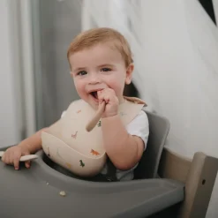 Bavoirs*mushie Bavoir en silicone de Dinosaures