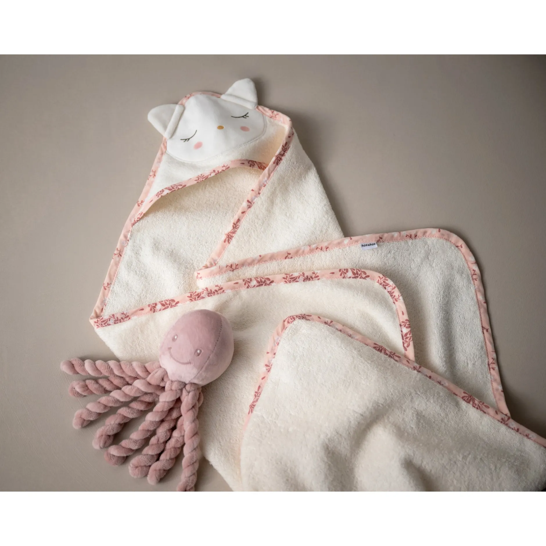 Sorties De Bain*Petit à petit Bonne nuit les chatons Cape de bain en éponge 75 x 75 cm de Ecru Nuage