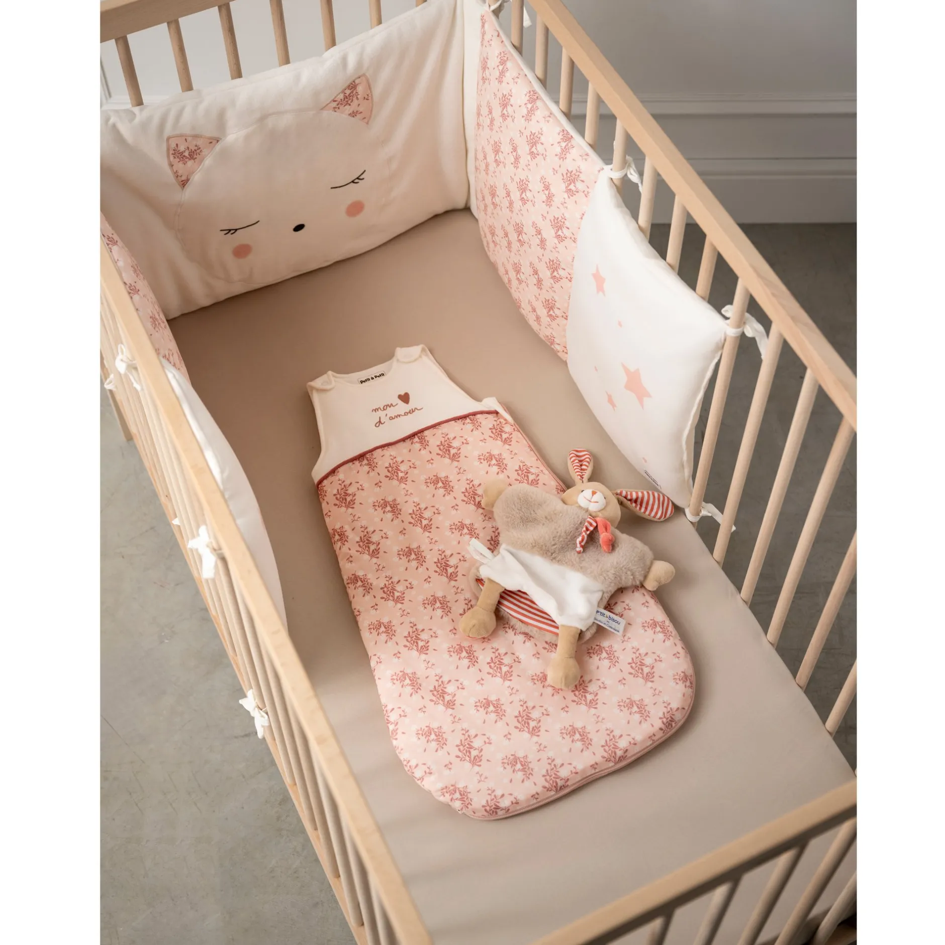 Tours De Lit*Petit à petit Bonne nuit les chatons Tour de lit en velours de Foliage