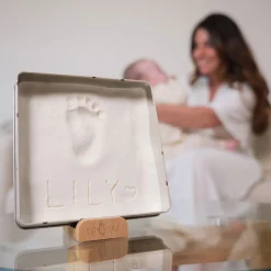 Cadres Déco*Petit Artichaut Cadre baby box carrée de Jolis cœurs