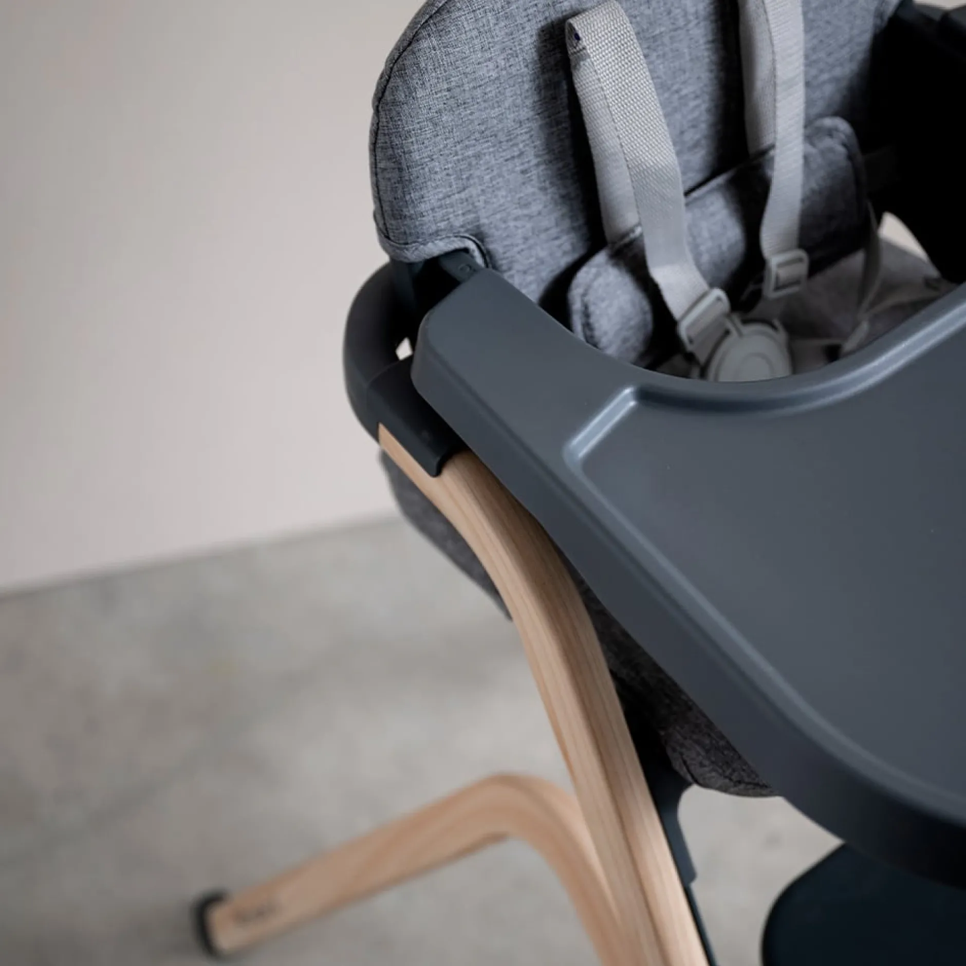 Chaises Hautes Évolutives*William Kent 1733 Chaise haute Wonder K de Gris