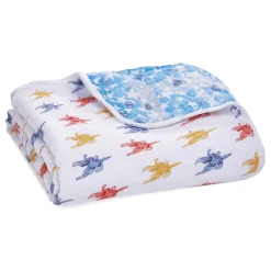 Couvertures*aden + anais essentials Couverture de Superman