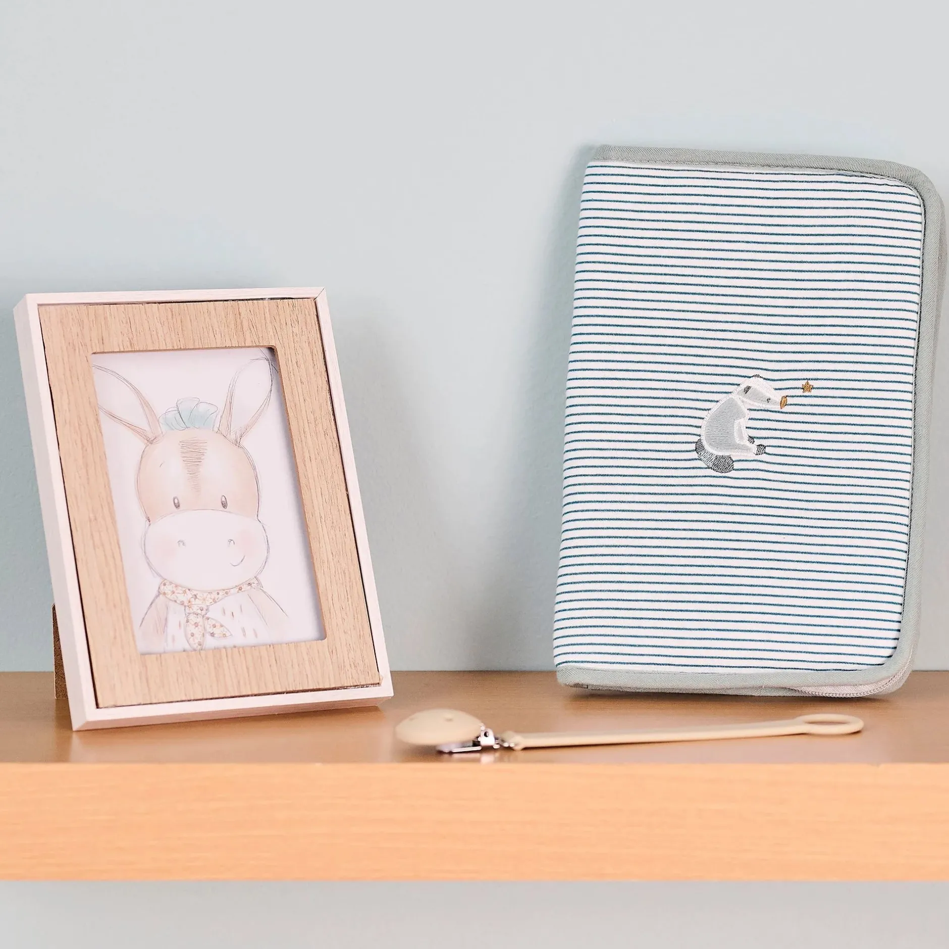 Protège-Carnet De Santé*Nattou Félix et Léo Protège Carnet de santé de Bleu Poussière