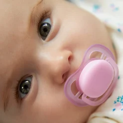 Sucettes*Philips AVENT Lot 2 sucettes ultra air 0-6 mois de I love mama et bateau