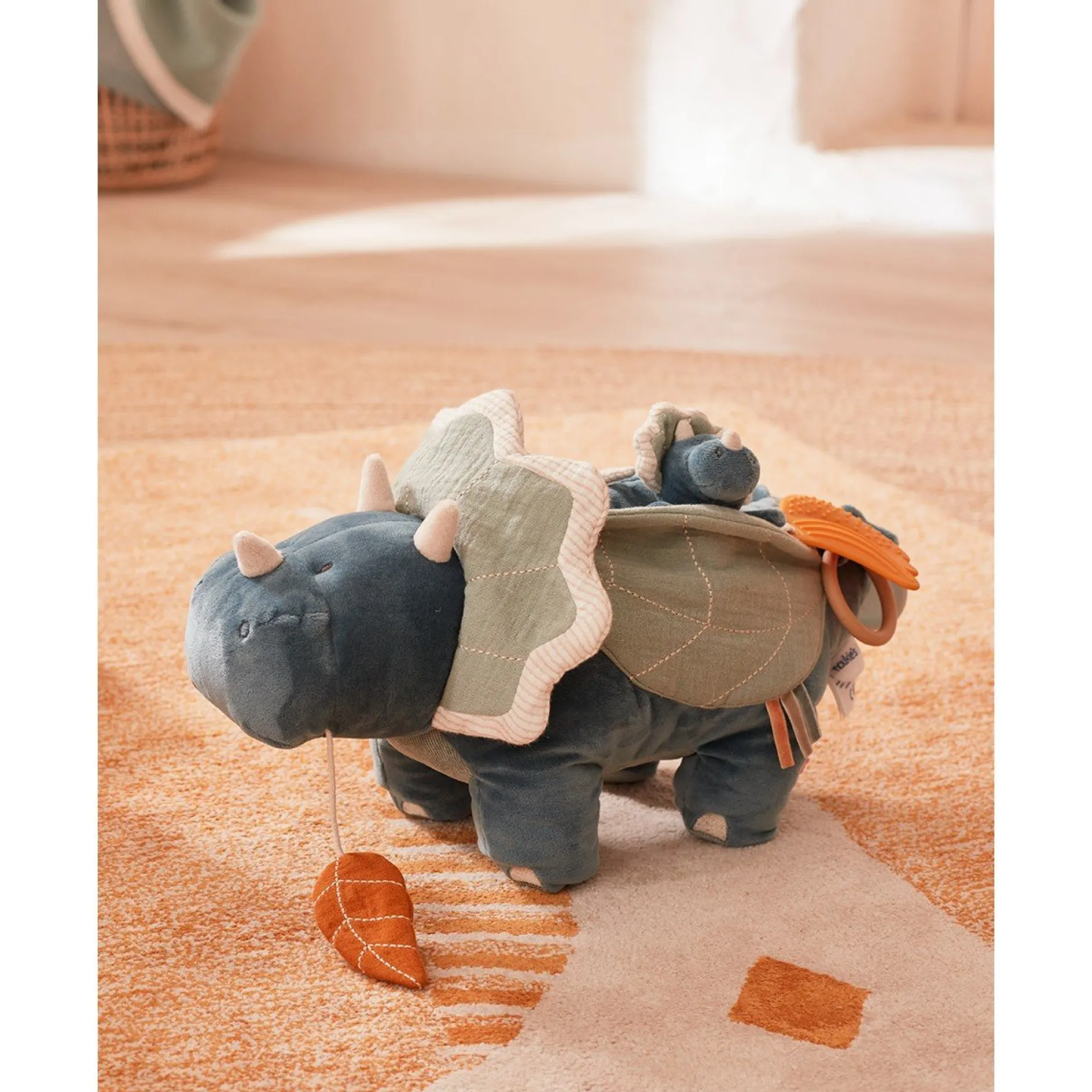 Peluches Musicales*Noukies Peluche d'activités Ops en Veloudoux et mousseline de coton BIO de Bleu