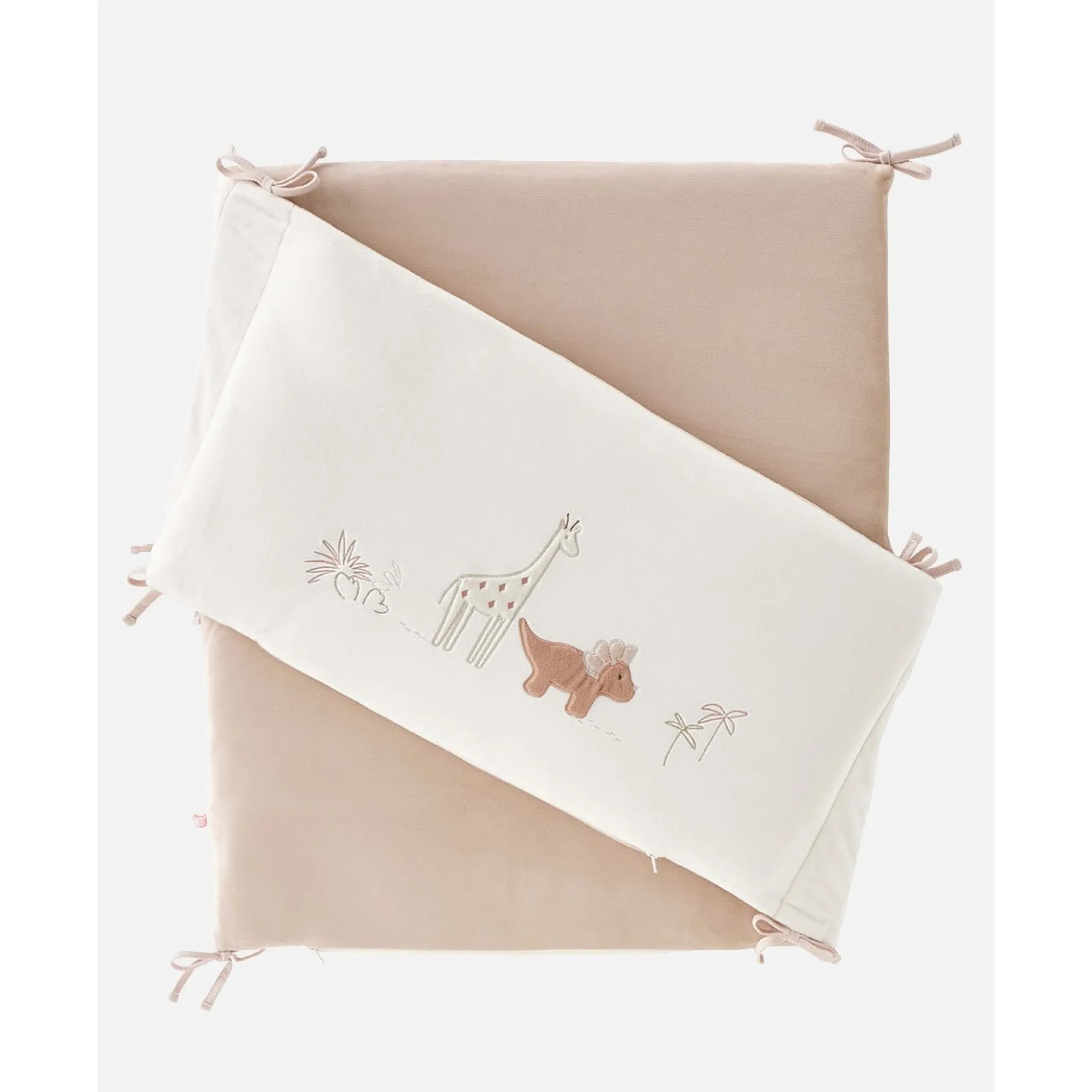 Tours De Lit*Noukies Popsie, Gigi & Louli Tour de lit Veloudoux de Écru / Rose poudré