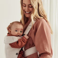Porte Bébé Ventral|Tout Pour Vos Balades*BabyBjörn Porte-bébé Mini de Beige Clair Jersey 3D