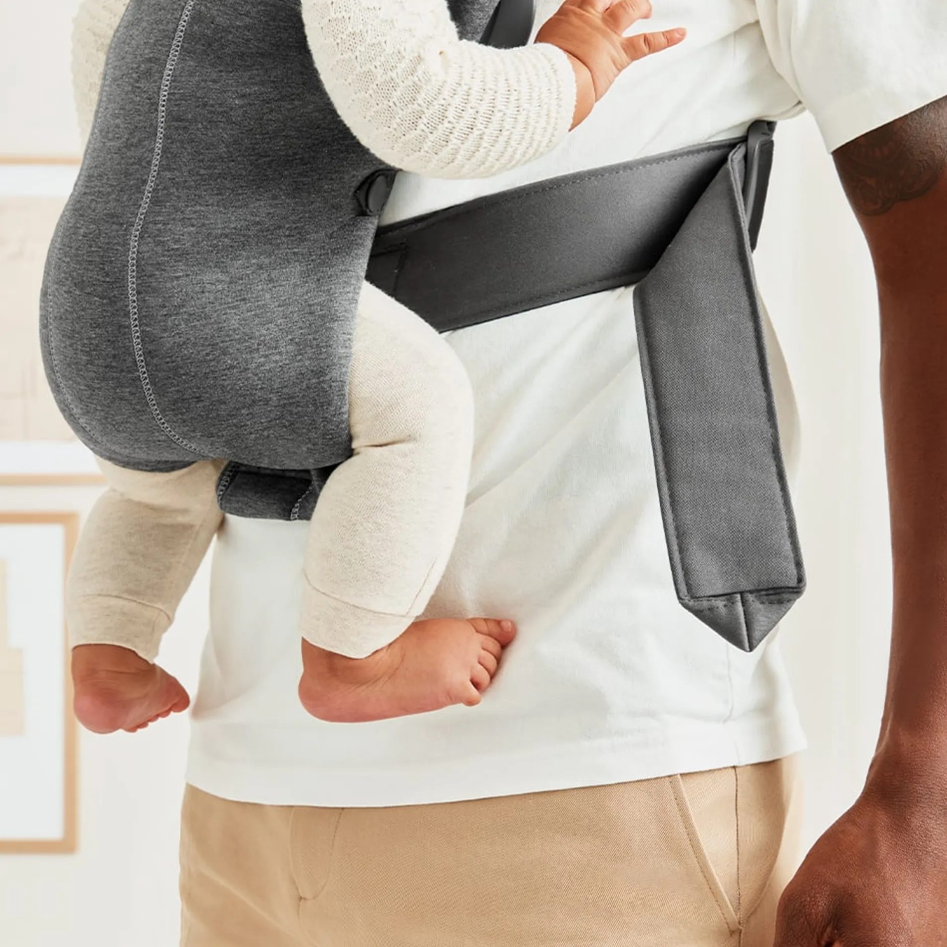 Porte Bébé Ventral|Tout Pour Vos Balades*BabyBjörn Porte-bébé Mini de Gris Foncé Jersey 3D