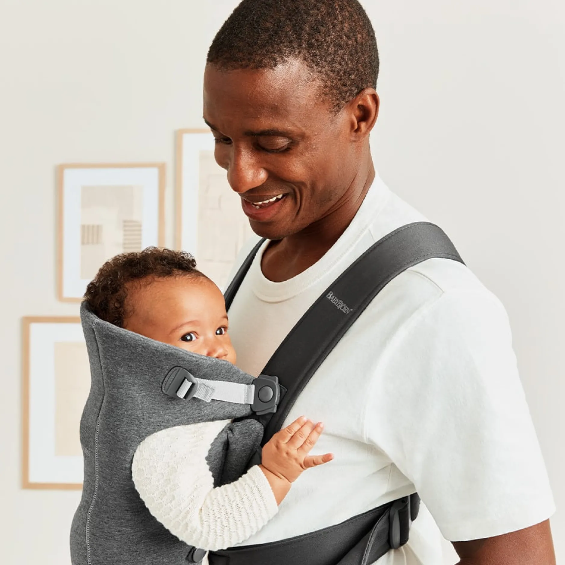 Porte Bébé Ventral|Tout Pour Vos Balades*BabyBjörn Porte-bébé Mini de Gris Foncé Jersey 3D