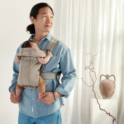 Porte Bébé Ventral|Tout Pour Vos Balades*BabyBjörn Porte-bébé Mini de Gris/Beige Mesh 3D