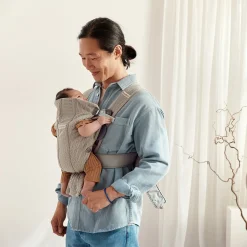 Porte Bébé Ventral|Tout Pour Vos Balades*BabyBjörn Porte-bébé Mini de Gris/Beige Mesh 3D