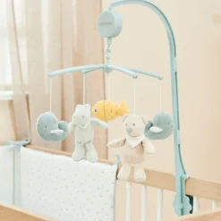 Mobiles*Nattou Roméo, Jules & Sally Mobile Musical de Vert Pastel