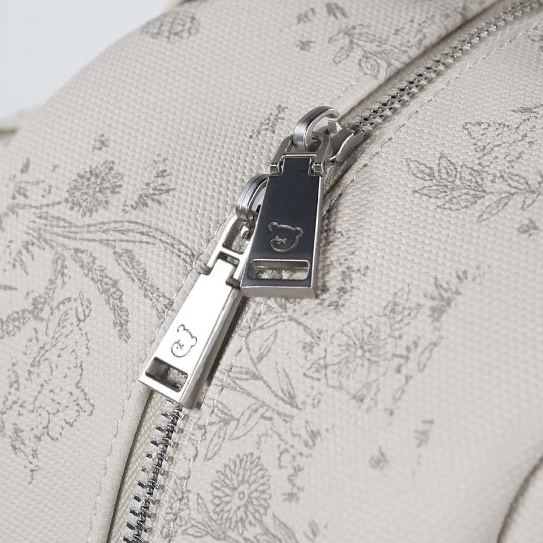 Tout Pour Vos Balades|Sacs À Langer*pasito a pasito Sac à dos imprimé toile de jouy de Cream