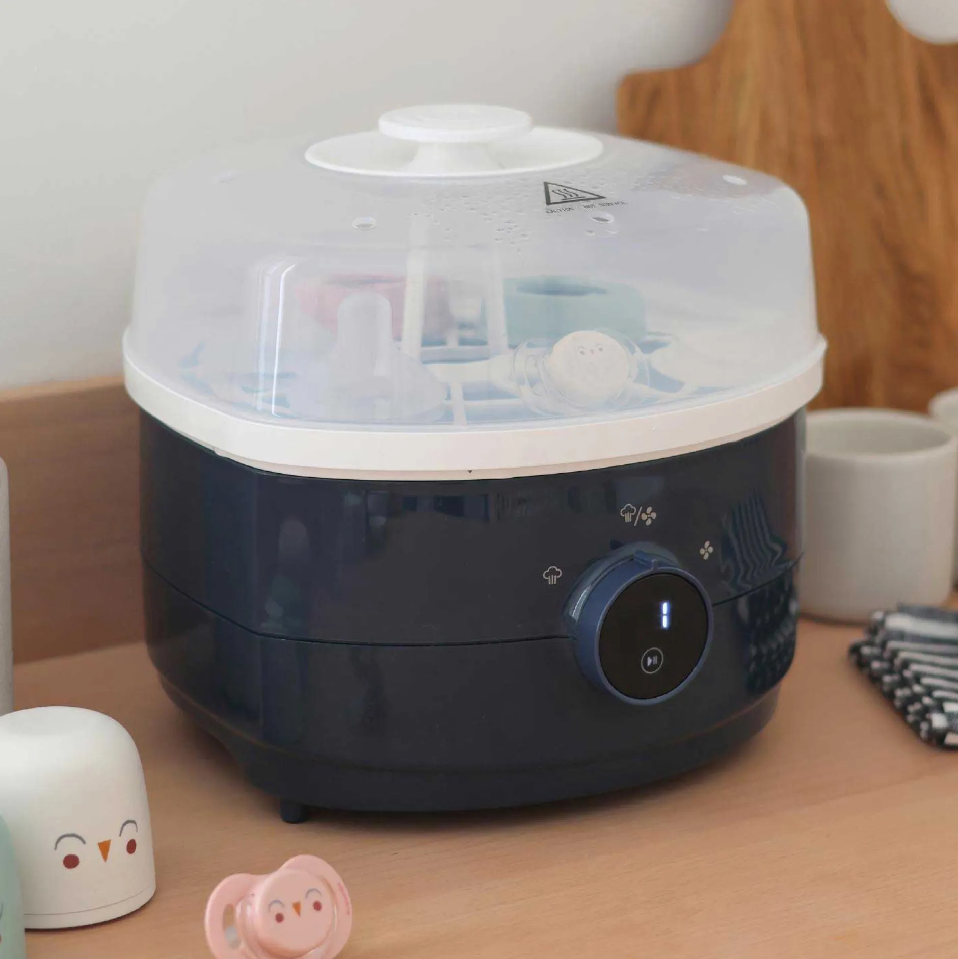 Stérilisateurs*Béaba Stérilisateur séchant 2 en 1 Steril n dry de Night Blue