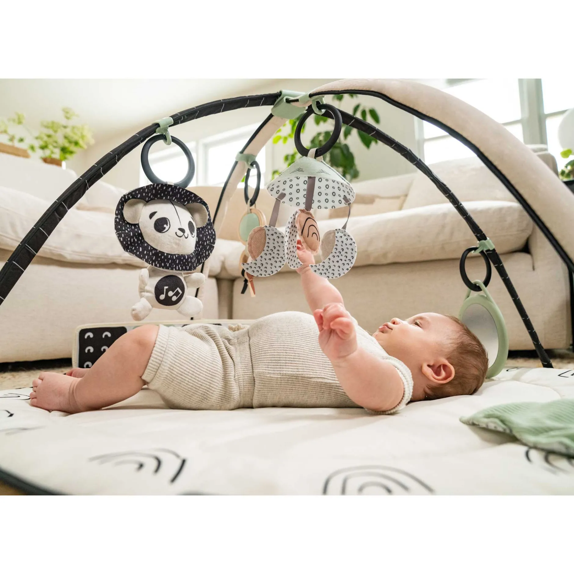 Tapis D'Éveil*Tiny Love Tapis d'éveil Gymini de Black & White