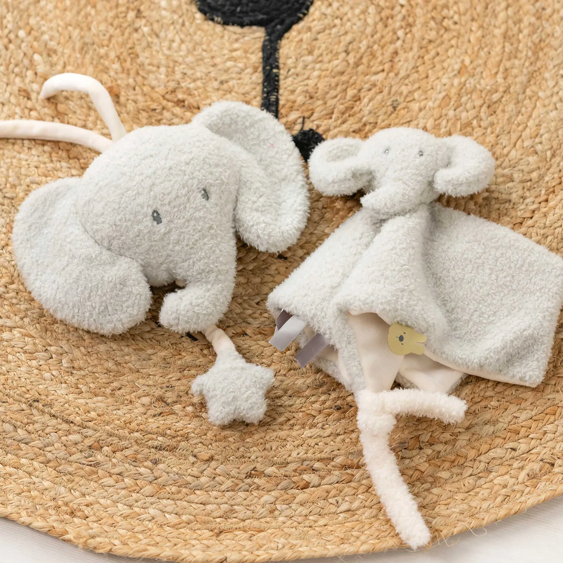 Peluches Musicales*Nattou Teddy Peluche musicale de Elephant
