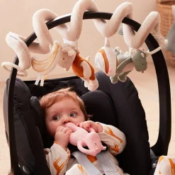 Peluches À Accrocher*Noukies Tiga, Stegi & Ops Spirales d'activités en veloudoux de Beige